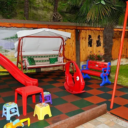 Eros Motel 2*