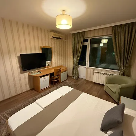 Eros Motel 2*