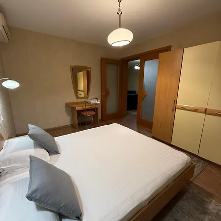 Eros Motel
