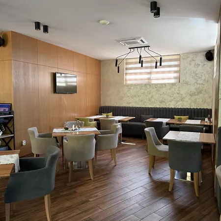 Eros Motel 2*