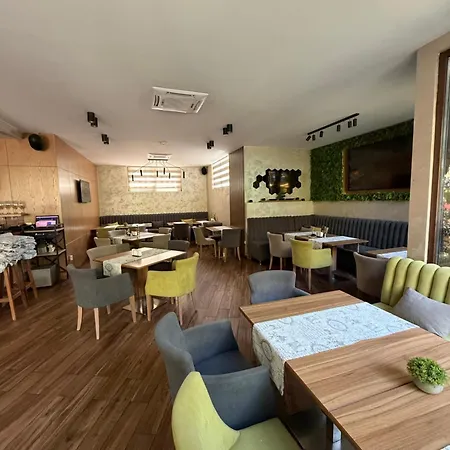 Eros サンダンスキ