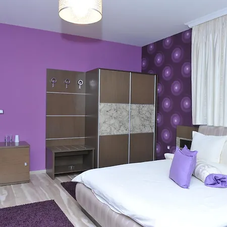 موتيل Eros ساندانسكي