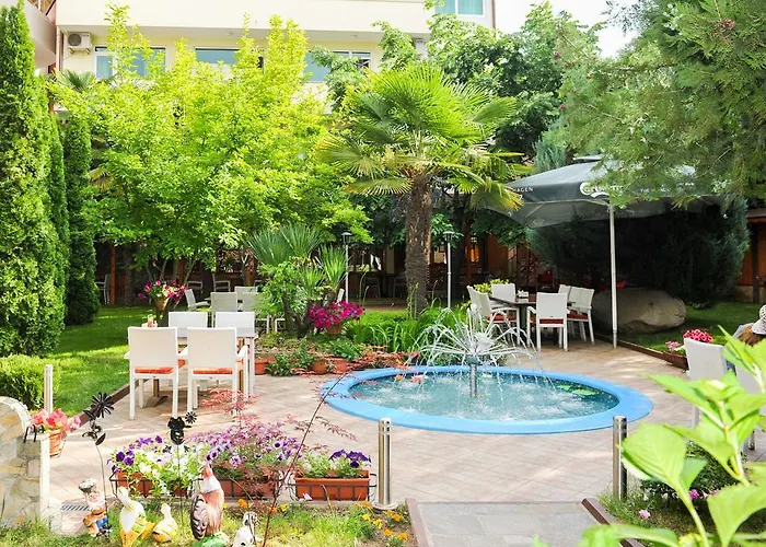 爱神汽车旅馆 2* 桑丹斯基