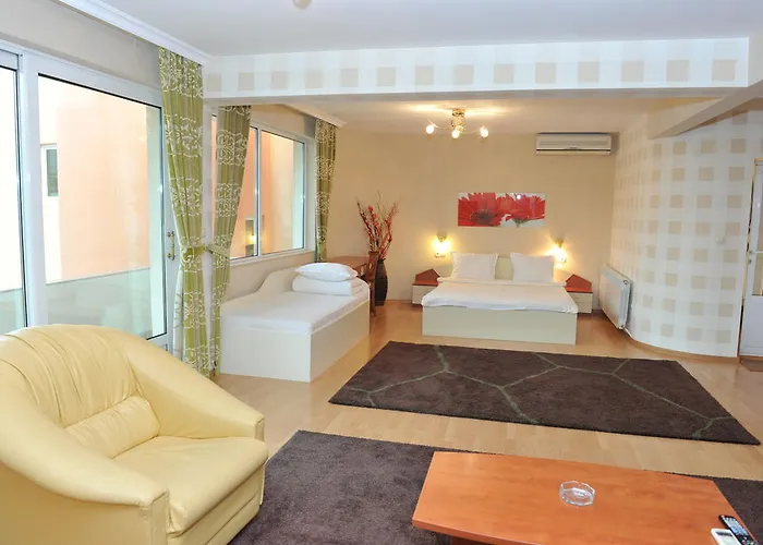 爱神汽车旅馆 桑丹斯基